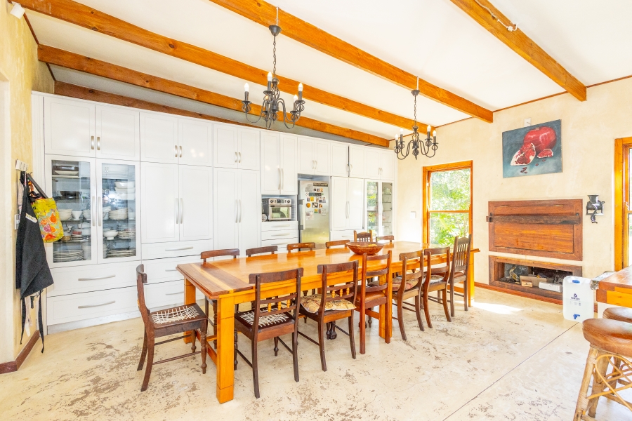 5 Bedroom Property for Sale in Langerug Western Cape
